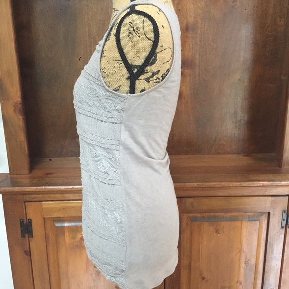 NWT Express Lace Tank - Picture 2 of 3